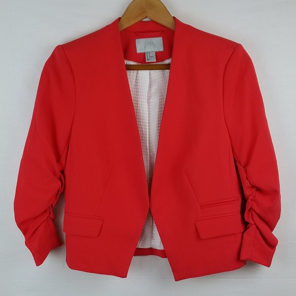H&M Jackets & Blazers - H&M Blazer Runs small